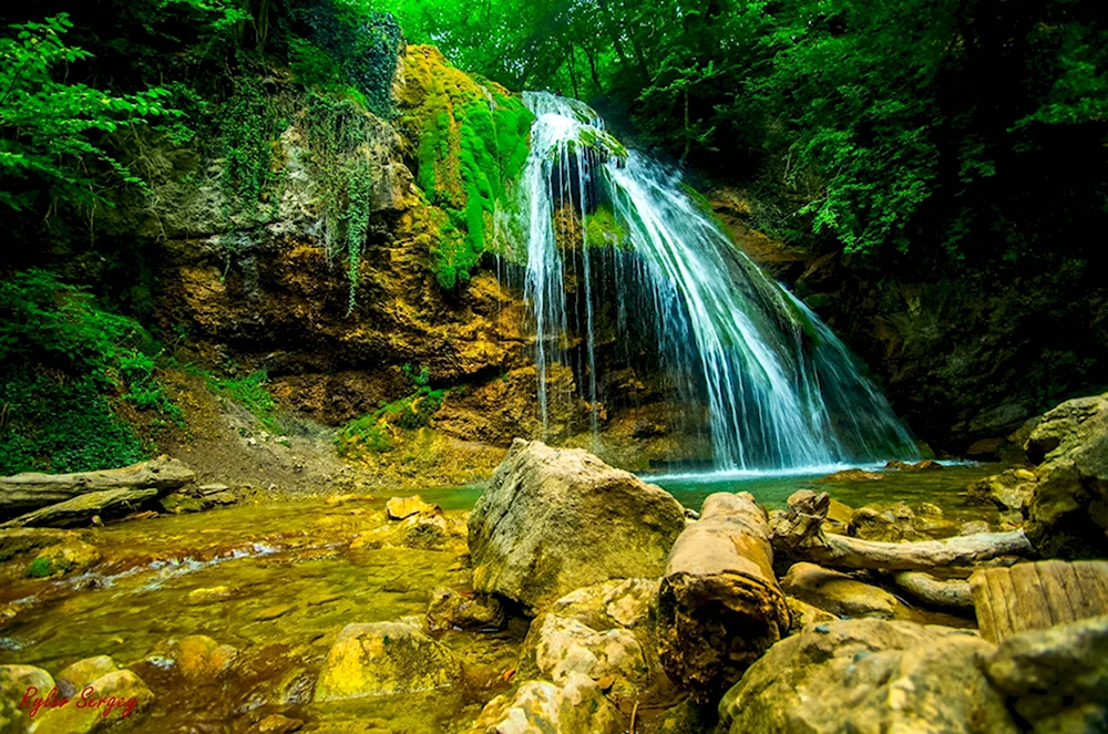 Алушта водопад Джур-Джур