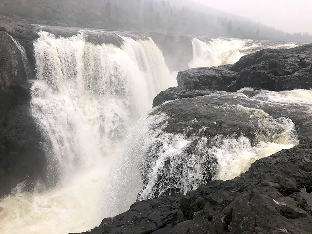 Большой Курейский водопад Красноярский край