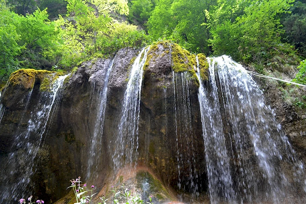 Чегемские водопады Кабардино-Балкария