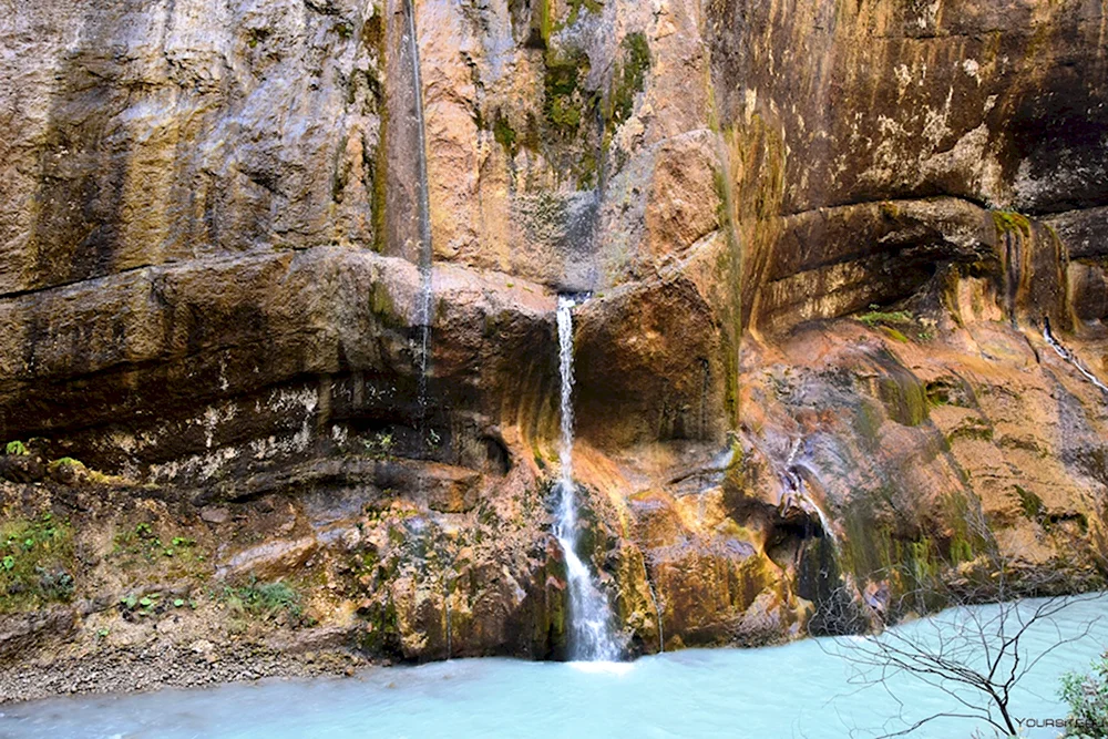 Чегемские водопады Кабардино-Балкария