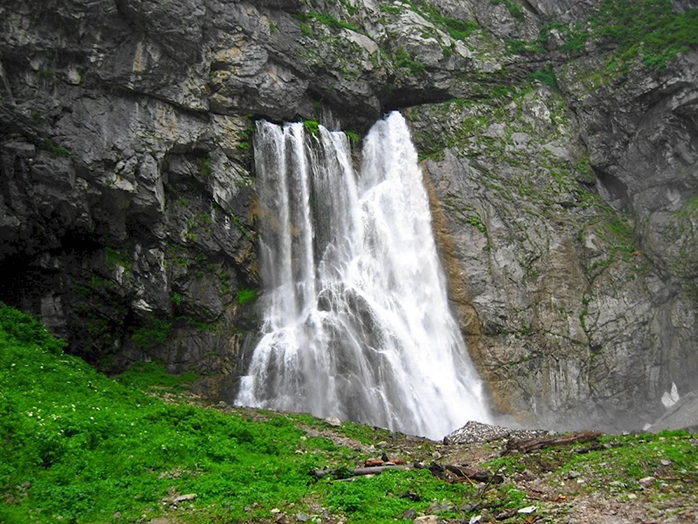 Гегский водопад Абхазия