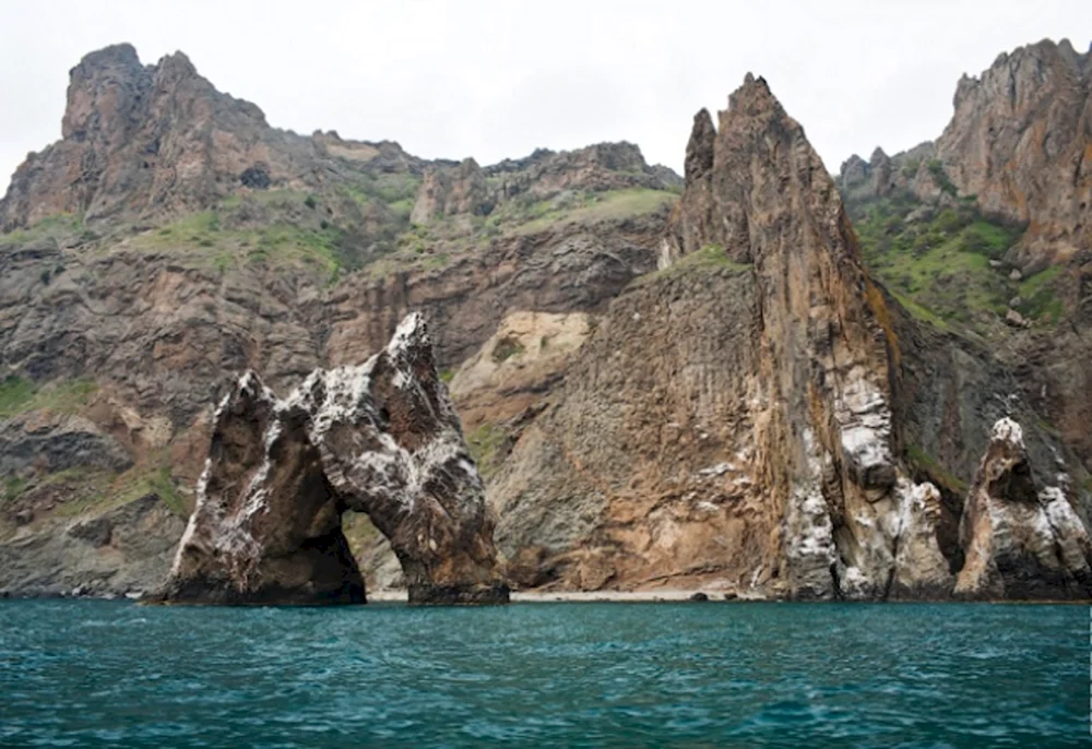 Карадаг черная гора