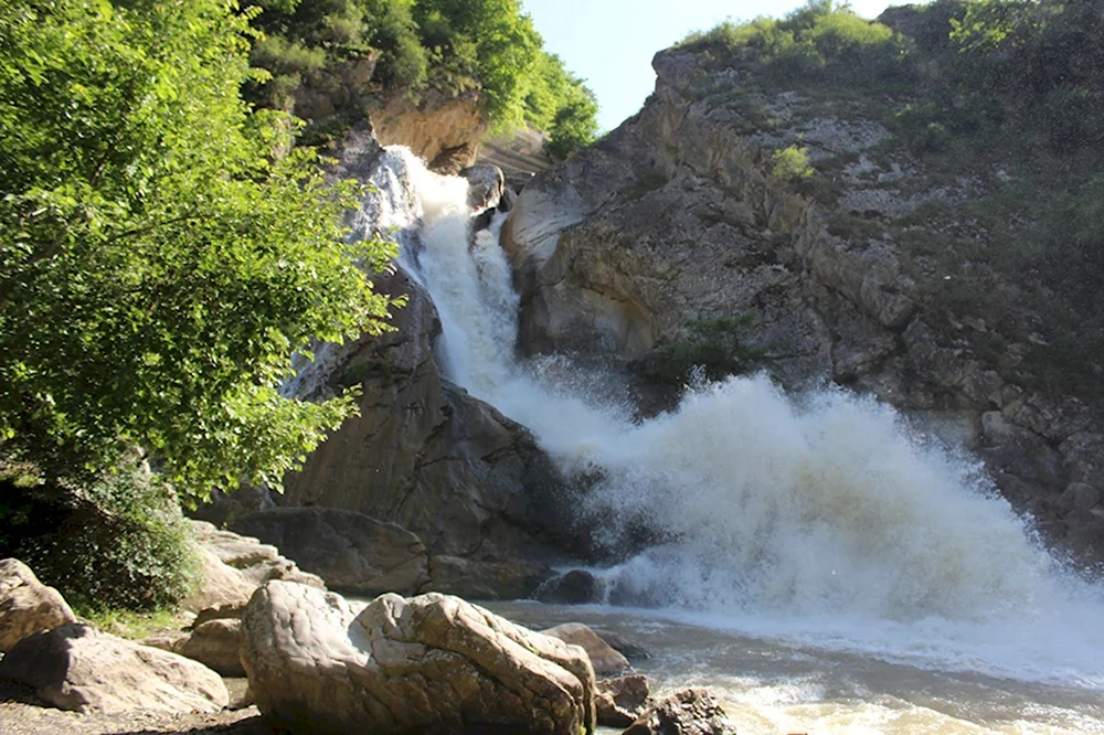 Хучнинский водопад в Дагестане