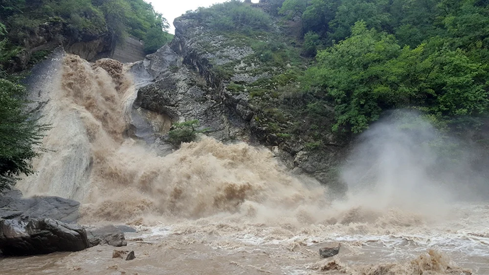 Хучнинский водопад в Дагестане