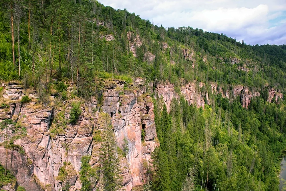 Красные скалы Павловка Нуримановский