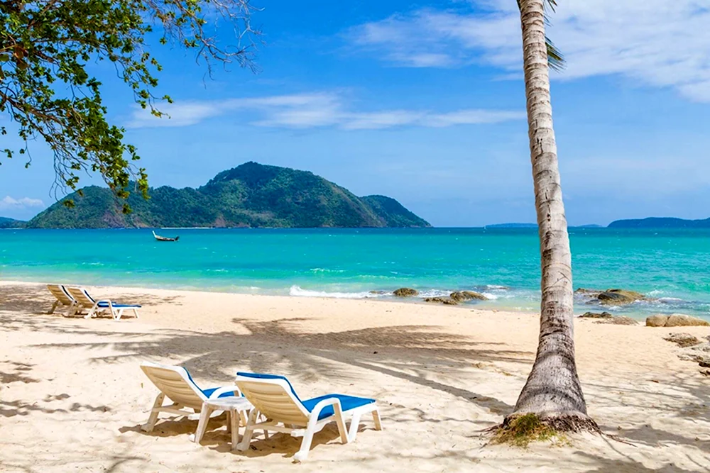 Laem ka Beach