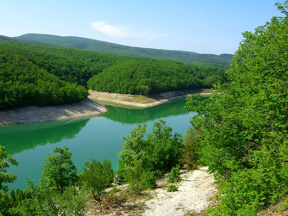 Новоульяновское водохранилище Крым