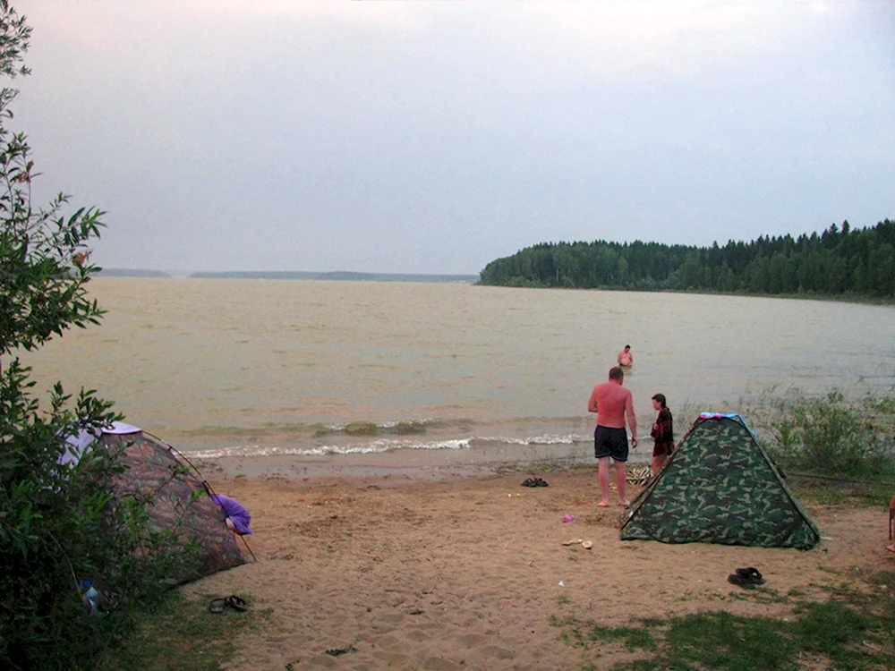 Озернинское водохранилище кемпинг
