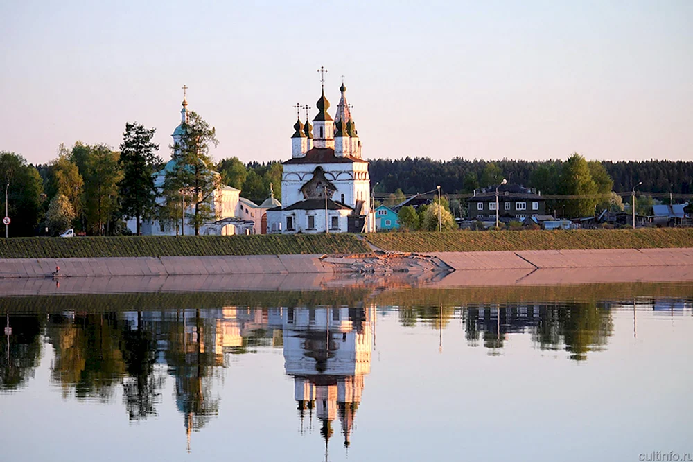Река Сухона Великий Устюг