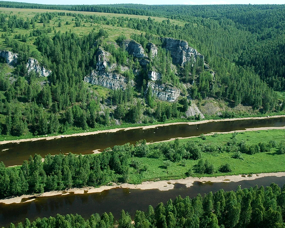 Река в Губахе Пермский край