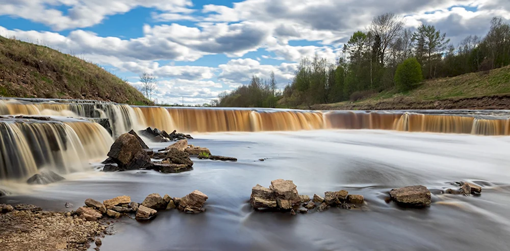 Саблинский водопад Тосно