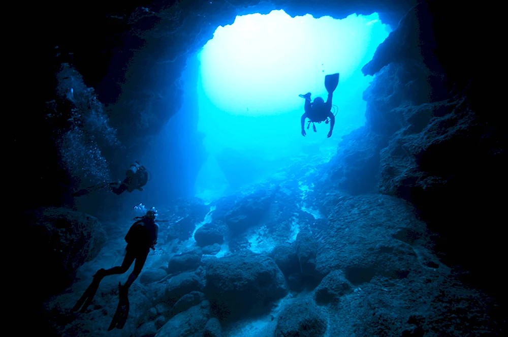Скуба дайвинг in Caves