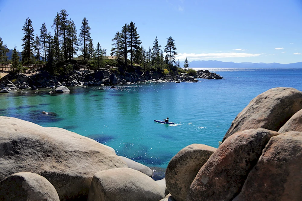 The- Lake Tahoe артикль
