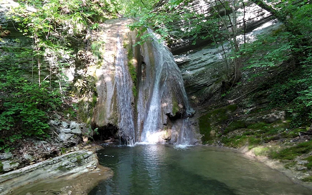 Водопад Абзаново Башкирия