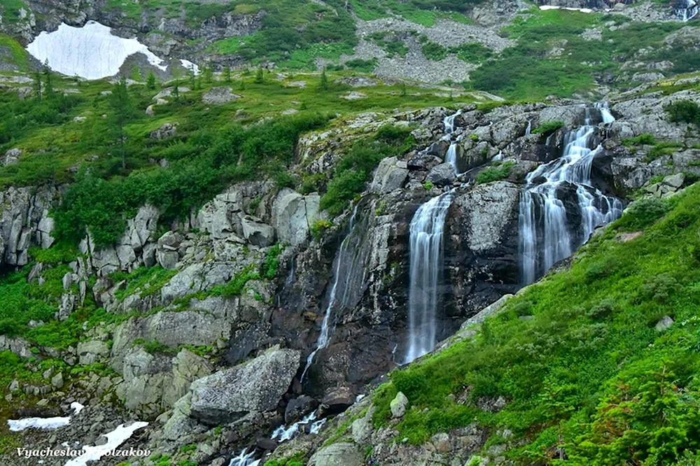 Водопад Кузнецкий Алатау