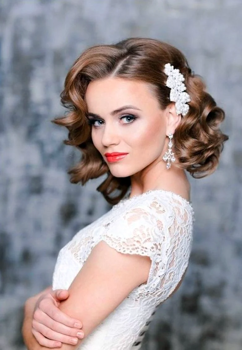 Алиса Светлакова