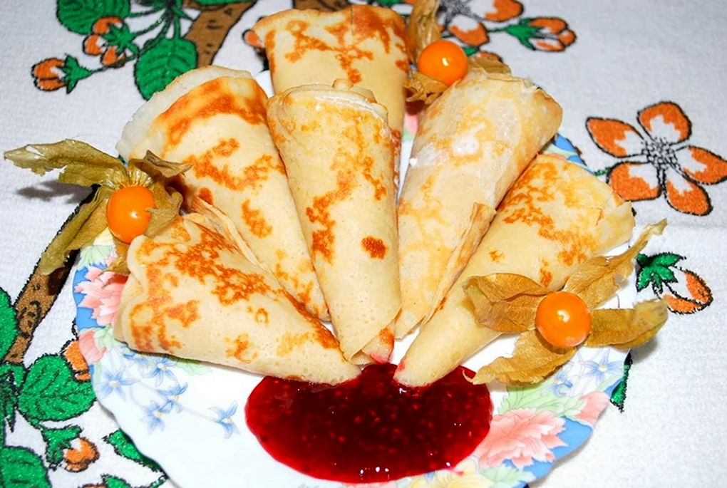 Блины со сметаной