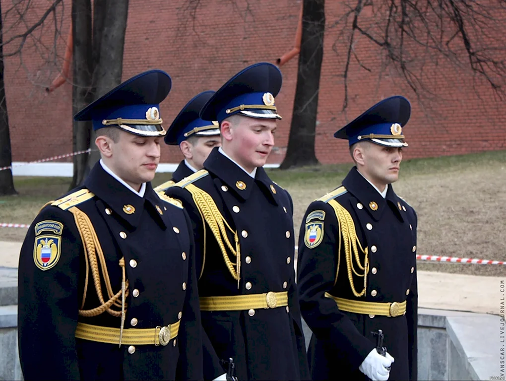 Форма ФСО президентский полк