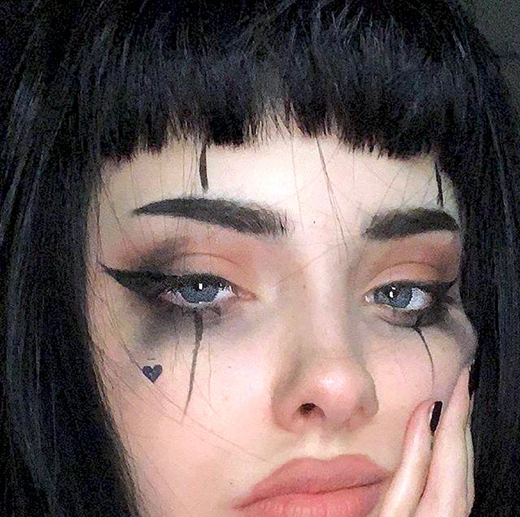 Goth Грандж 2020 макияж