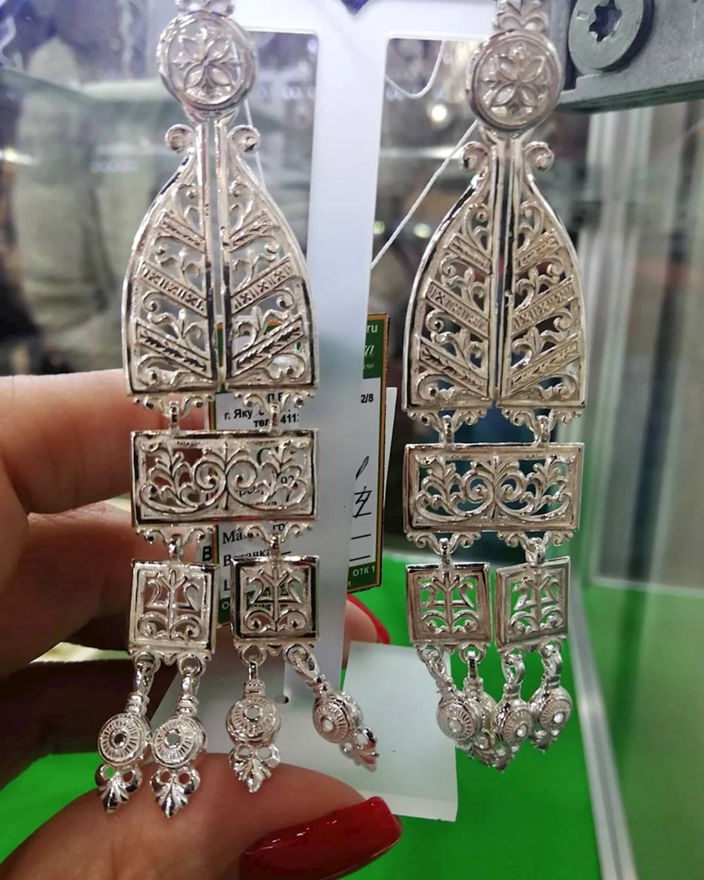 Якутские украшения стерхи