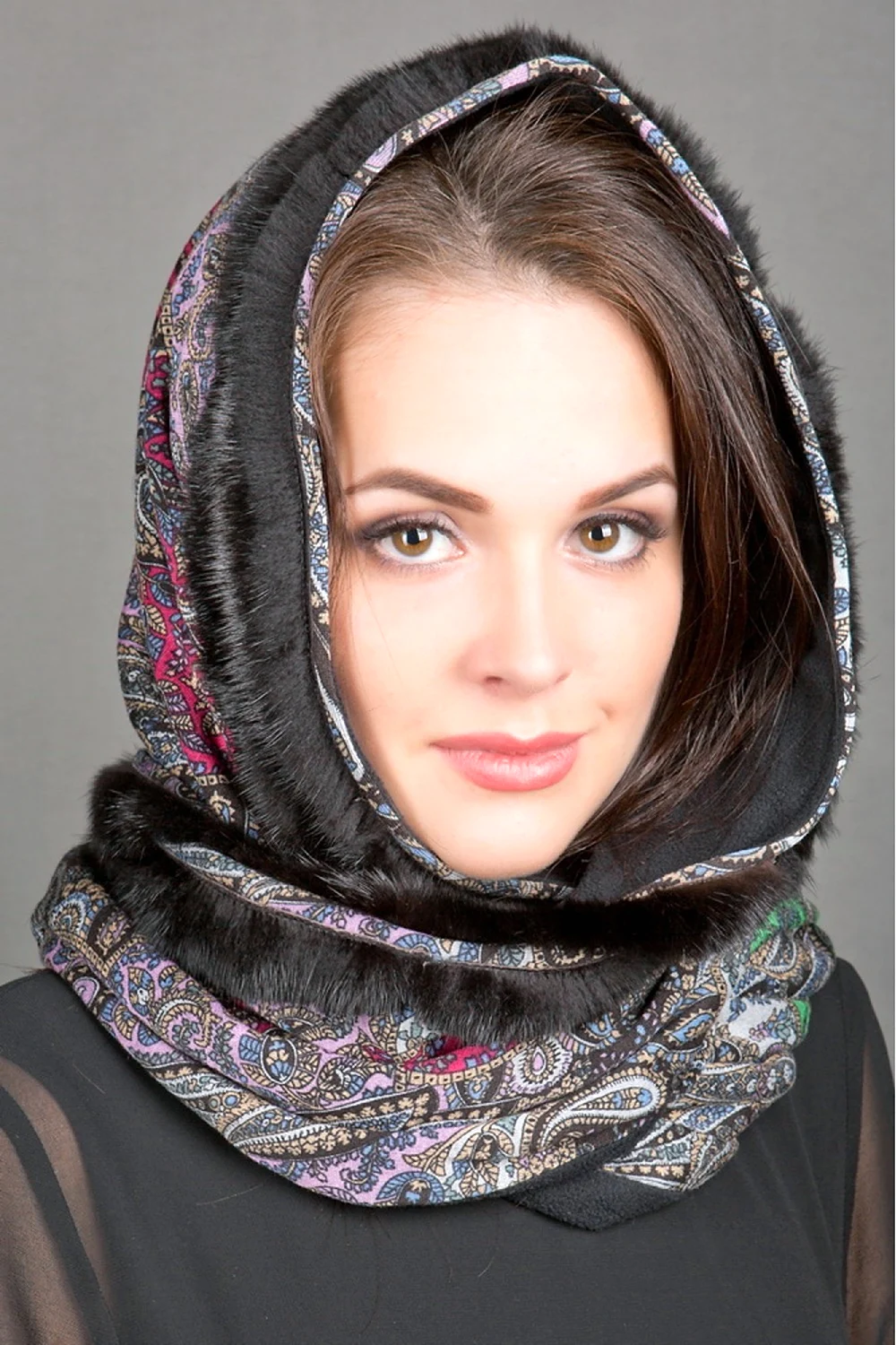 Капор Sela