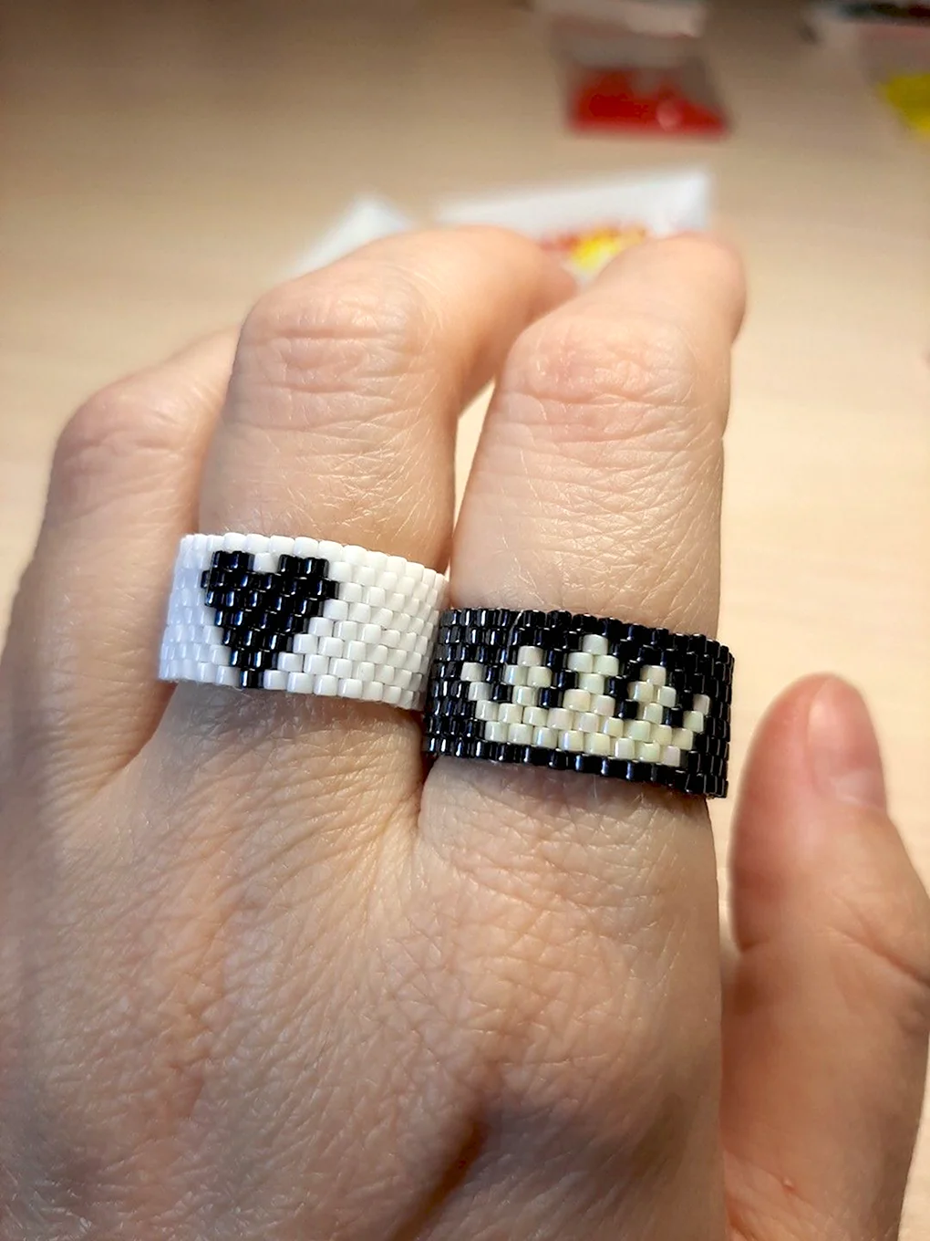 Кольца из бисера