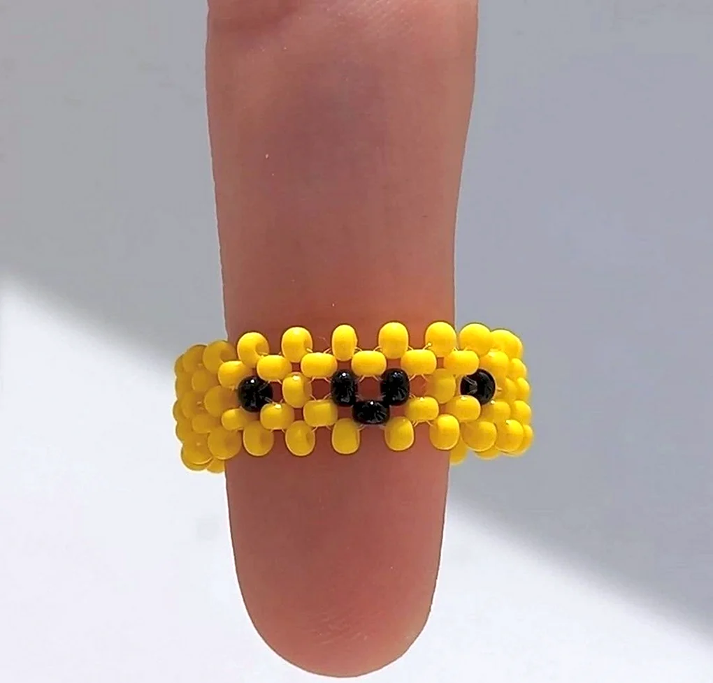 Кольца из бисера