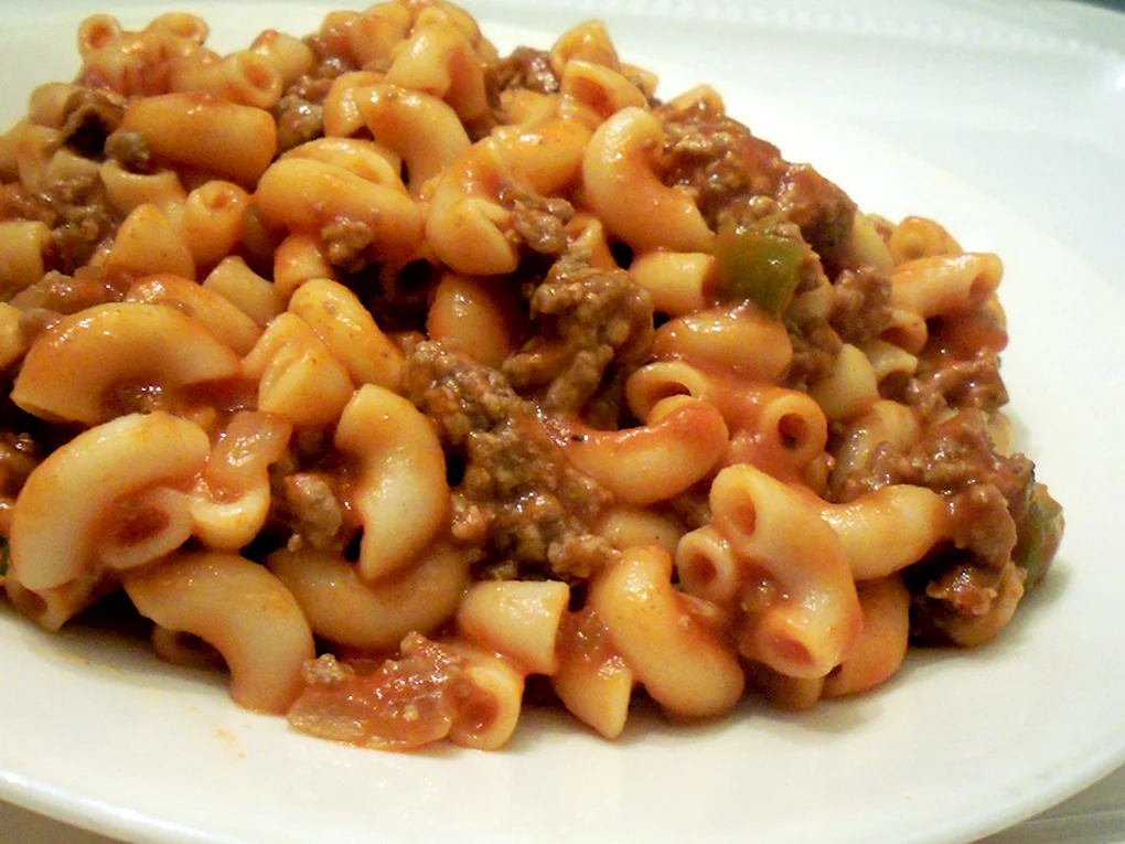 Макароны с говядиной