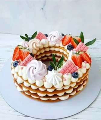 Медовый торт с кремом чиз