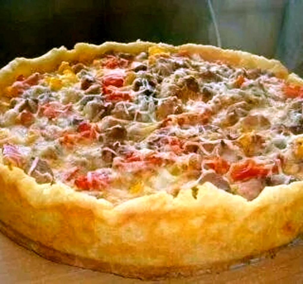 Открытый мясной пирог