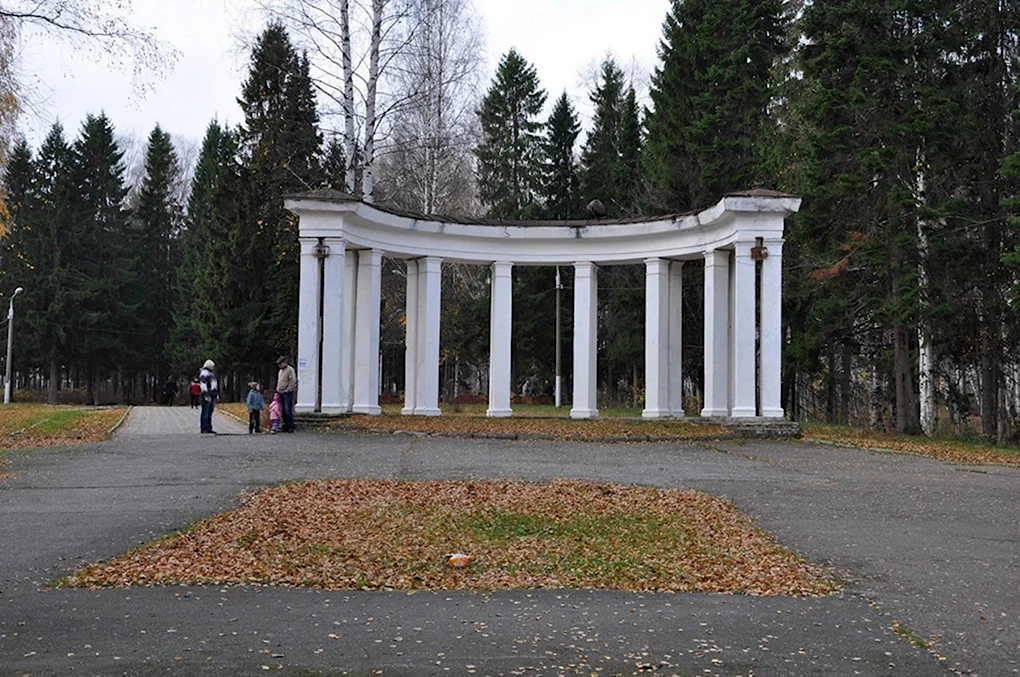 Парк Чехова Пермь скульптуры