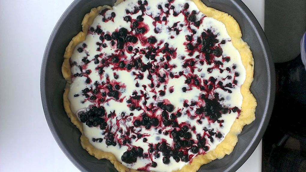 Пирог с ежевикой