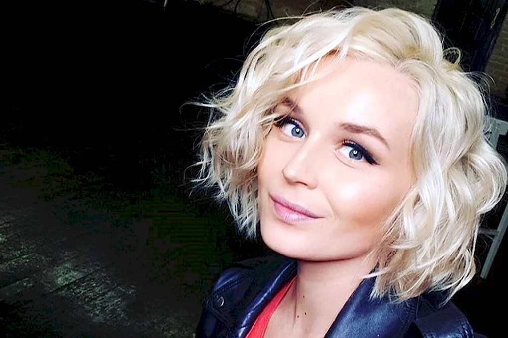 Полина Гагарина