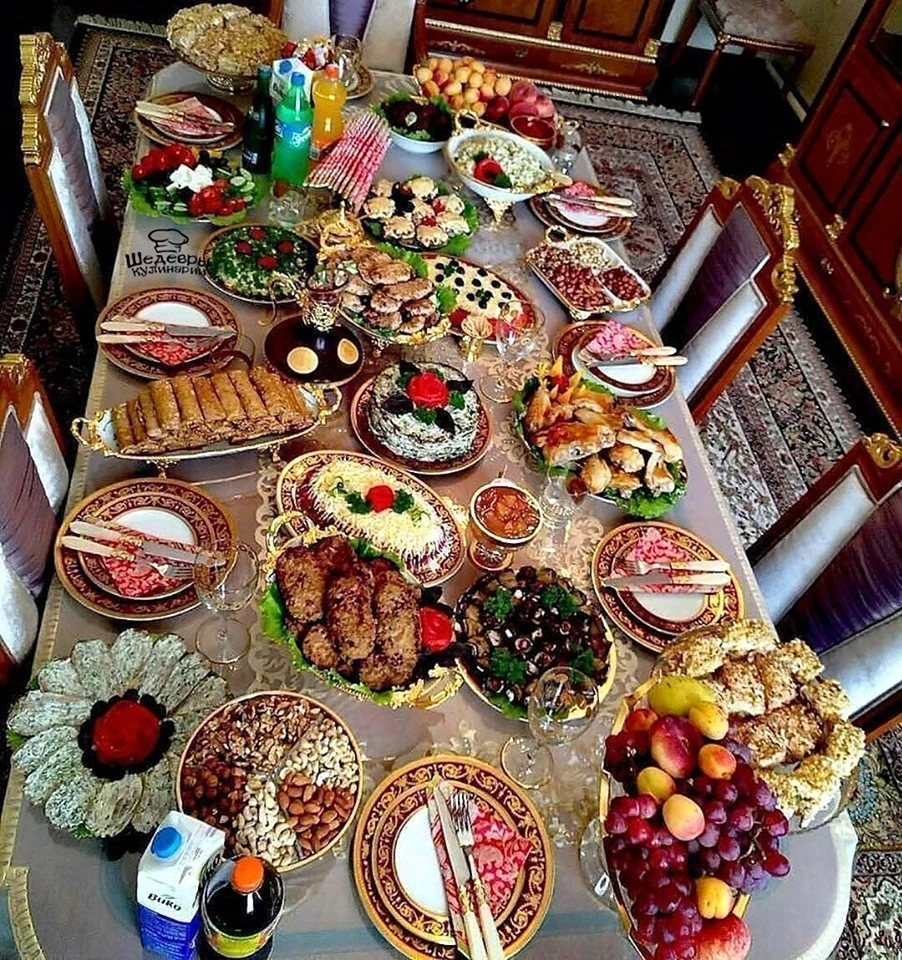 Праздничный дастархан Курбан байрам