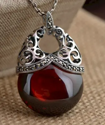 Серебряные украшения с гранатом