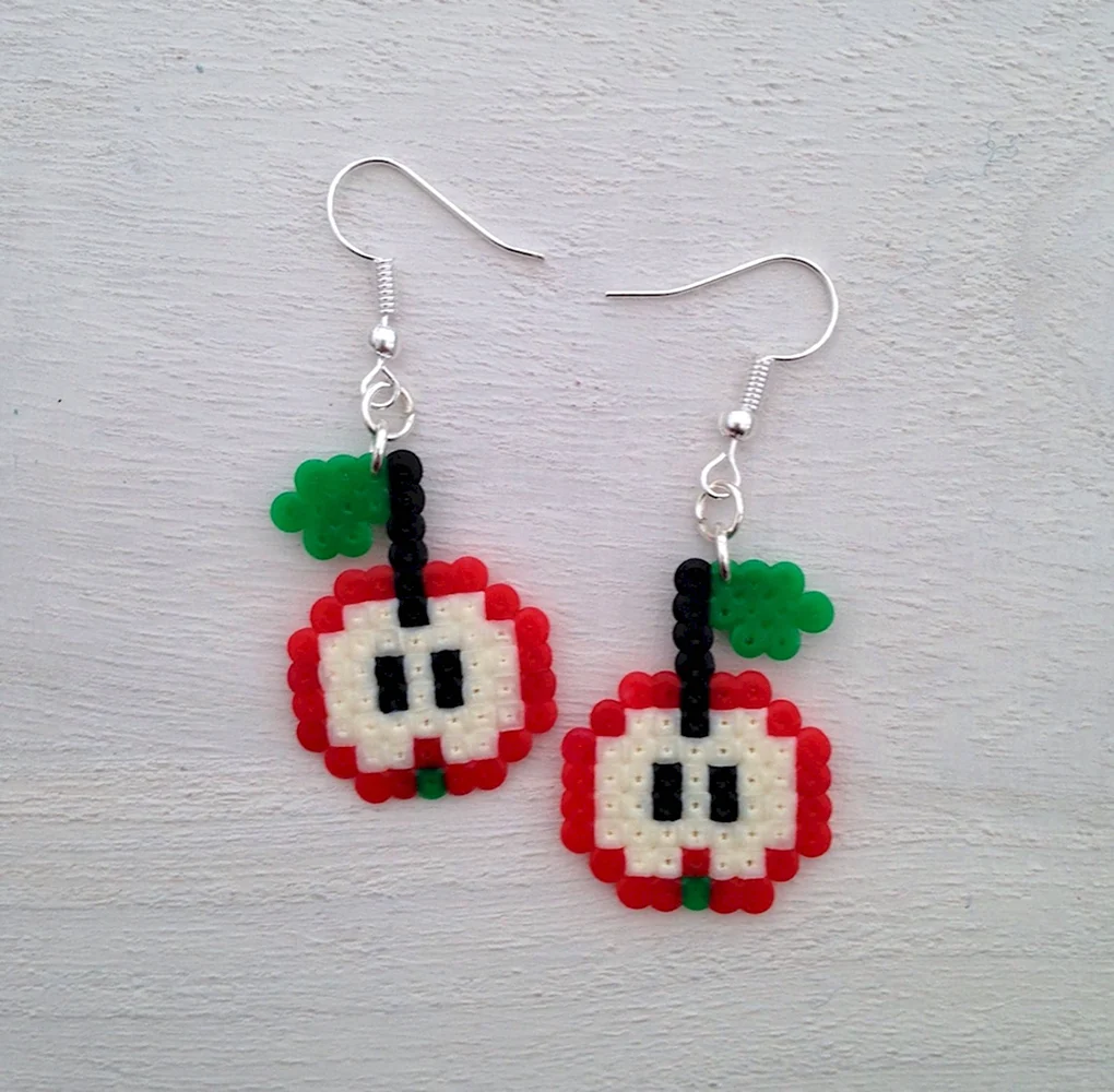 Серёжки из ПЮСЛА