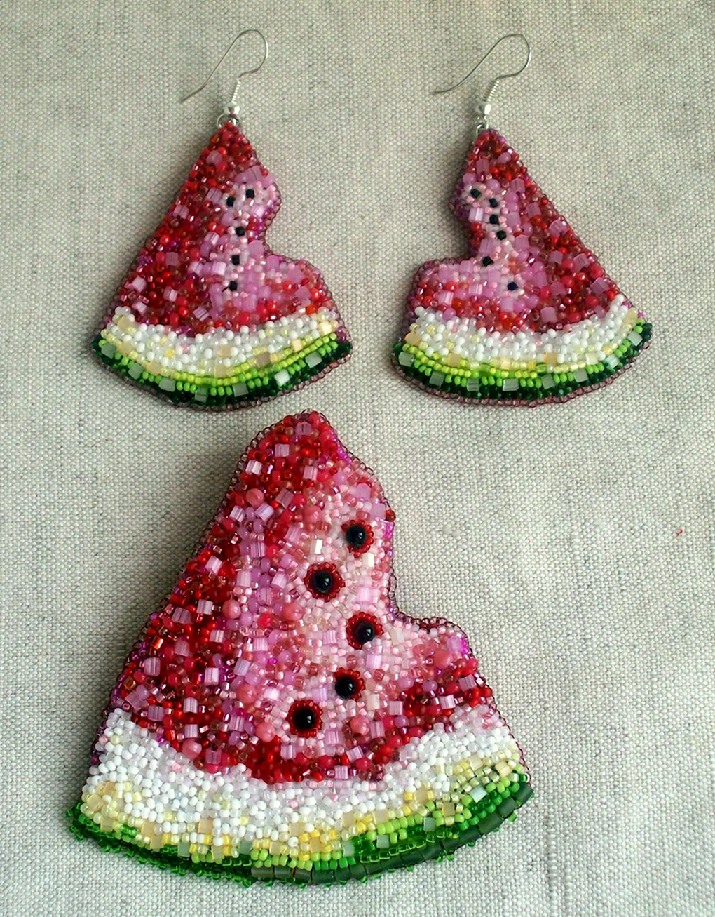 Серьги арбузы из бисера