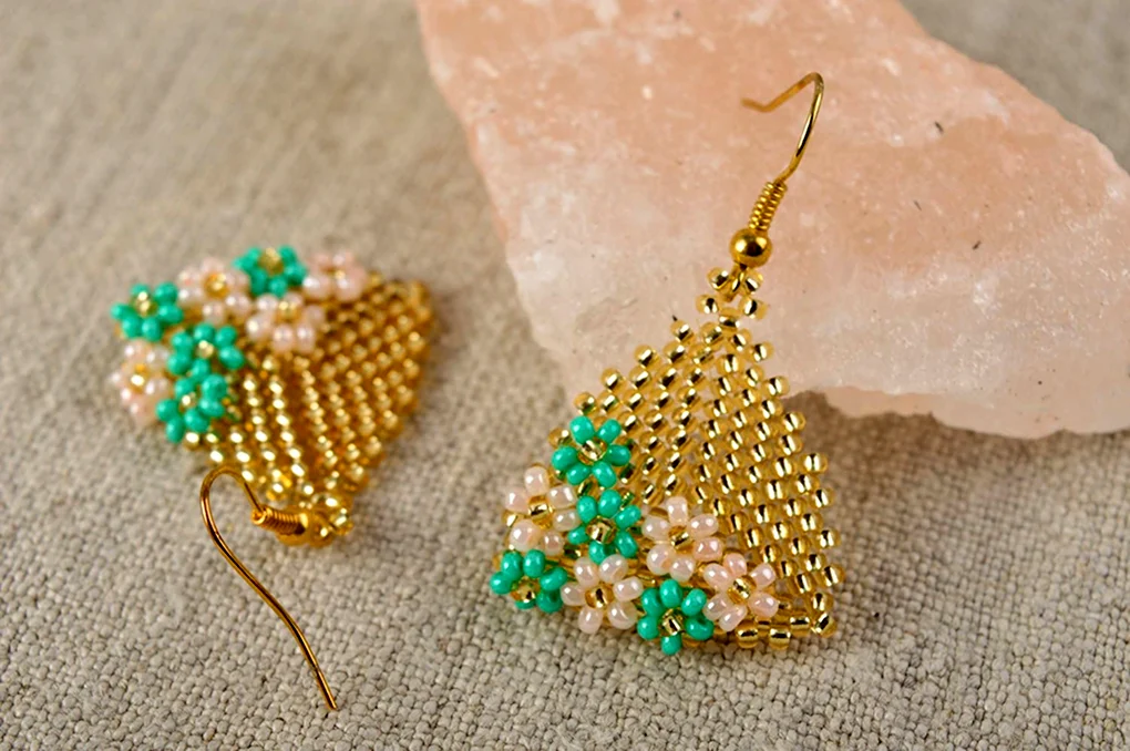 Серьги из бисера