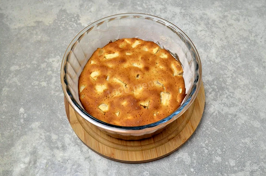 Шарлотка на рисовой муке