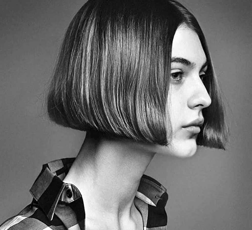 Стрижка Blunt Bob Блант Боб