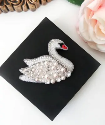 Swarovski брошь лебедь 5240582