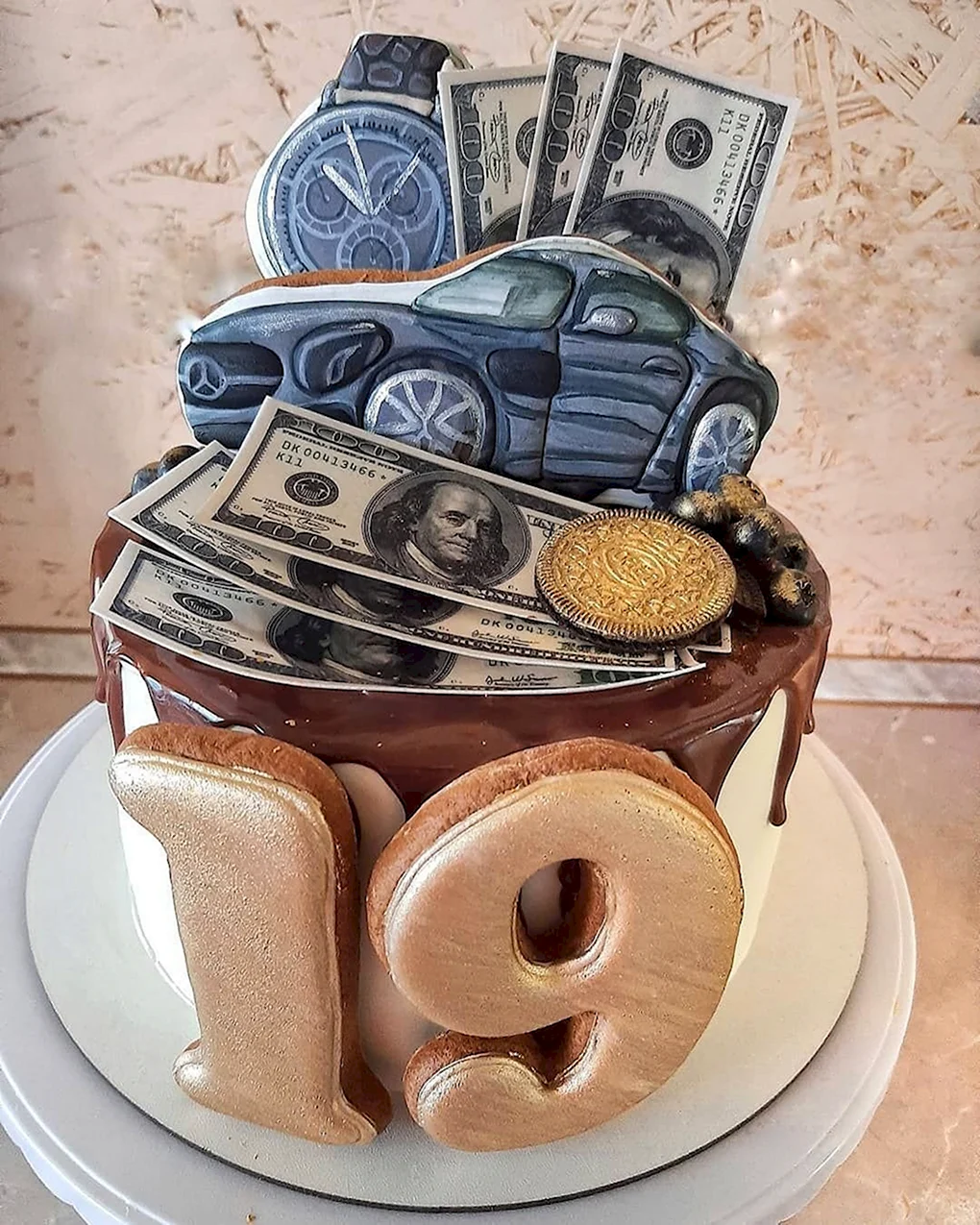 Торт с деньгами и машиной