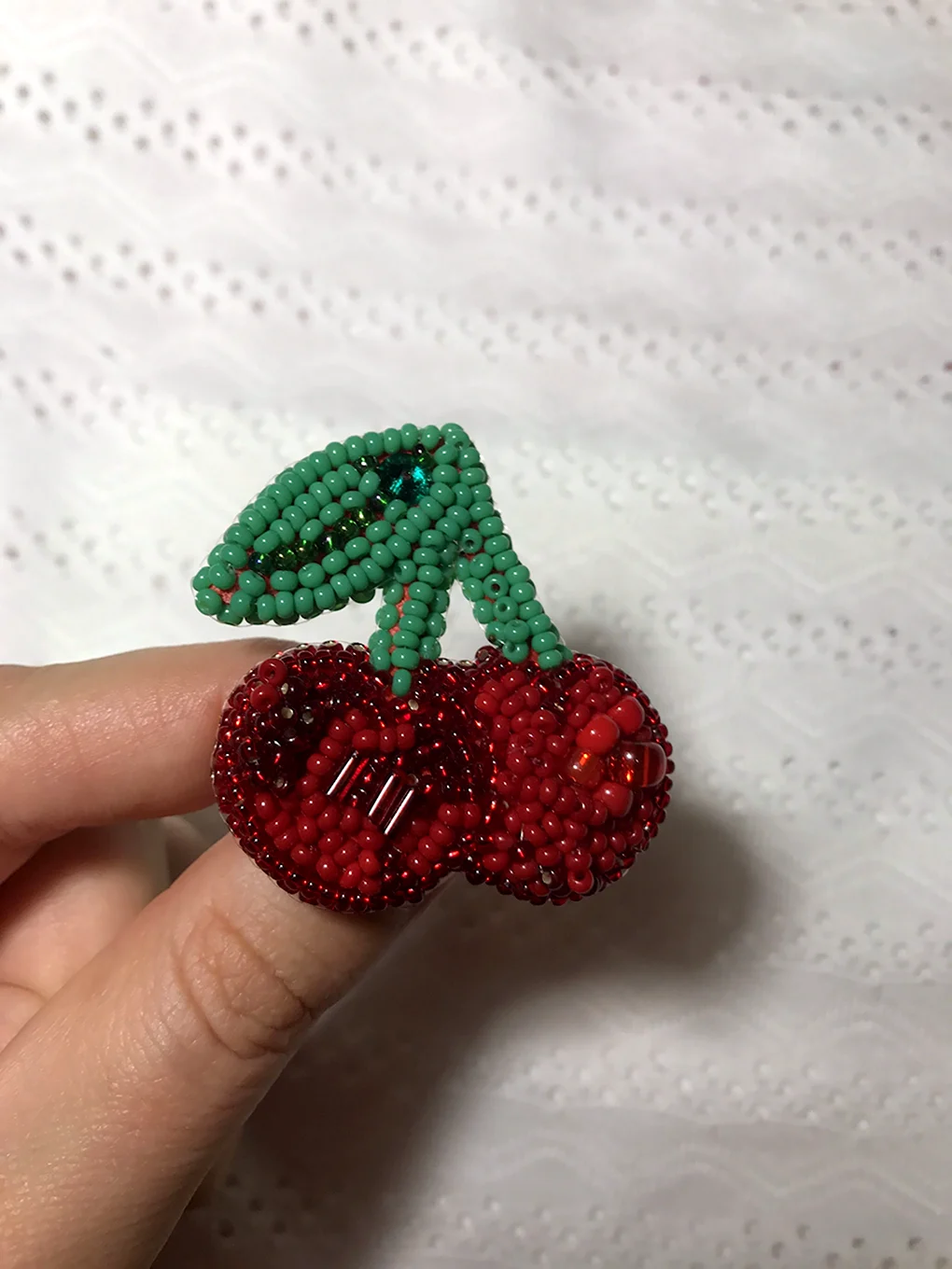 Вишенки из бисера